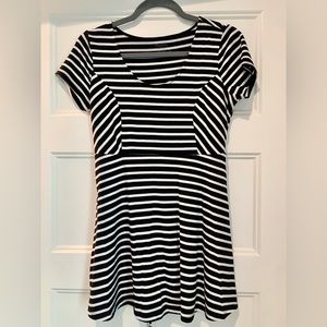 Motherhood Maternity top